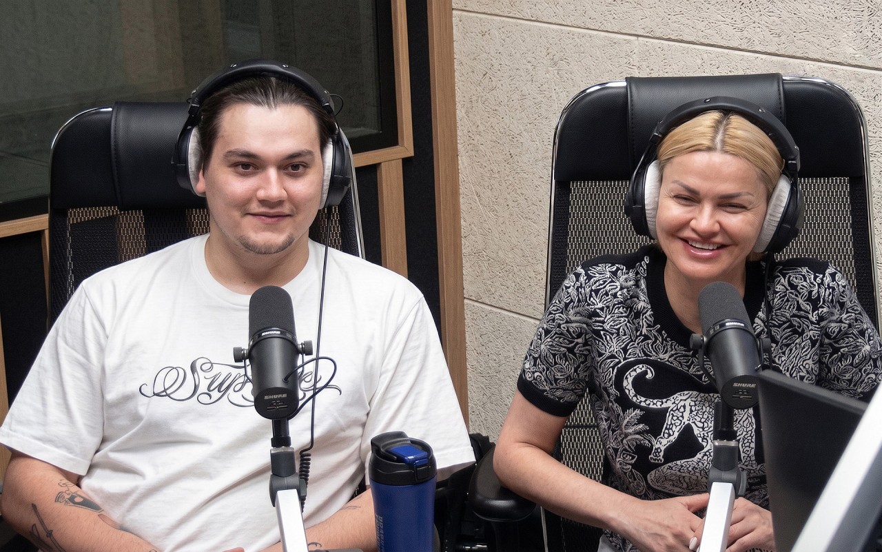Ирина и Александр Круг: о семейном дуэте, песне «Губы Наташки» и собачках